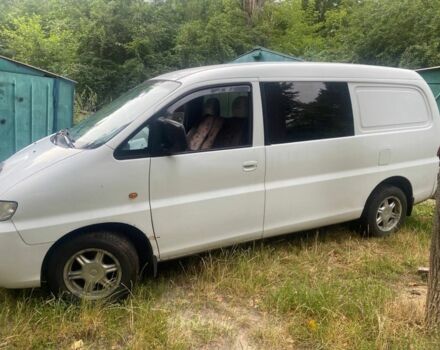 Білий Хендай Н1 (Старекс), об'ємом двигуна 2.5 л та пробігом 377 тис. км за 4300 $, фото 1 на Automoto.ua