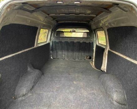 Белый Хендай Н1 (Старекс), объемом двигателя 2.5 л и пробегом 300 тыс. км за 3500 $, фото 7 на Automoto.ua