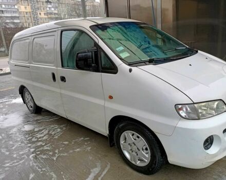 Білий Хендай Н1 (Старекс), об'ємом двигуна 2.5 л та пробігом 240 тис. км за 4500 $, фото 1 на Automoto.ua