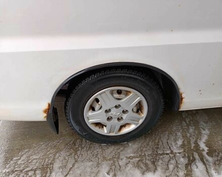 Білий Хендай Н1 (Старекс), об'ємом двигуна 2.5 л та пробігом 240 тис. км за 4500 $, фото 4 на Automoto.ua