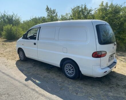 Білий Хендай Н1 (Старекс), об'ємом двигуна 2.5 л та пробігом 295 тис. км за 4800 $, фото 1 на Automoto.ua