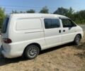 Білий Хендай Н1 (Старекс), об'ємом двигуна 2.5 л та пробігом 295 тис. км за 4800 $, фото 3 на Automoto.ua