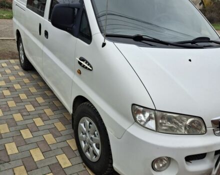 Білий Хендай Н1 (Старекс), об'ємом двигуна 2.5 л та пробігом 348 тис. км за 4500 $, фото 1 на Automoto.ua