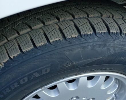 Белый Хендай Н1 (Старекс), объемом двигателя 2.5 л и пробегом 310 тыс. км за 6000 $, фото 3 на Automoto.ua