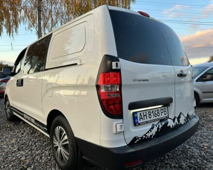 Хендай Н1 (Старекс) 2011 в Черкассах на Automoto.ua Белый Хендай Н1 (Старекс), объемом двигателя 2.5 л и пробегом 333 тыс. км за 9500 $, фото 3 на Automoto.ua