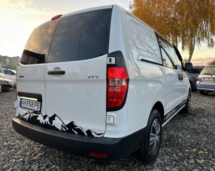 Хендай Н1 (Старекс) 2011 в Черкассах на Automoto.ua Белый Хендай Н1 (Старекс), объемом двигателя 2.5 л и пробегом 333 тыс. км за 9500 $, фото 2 на Automoto.ua