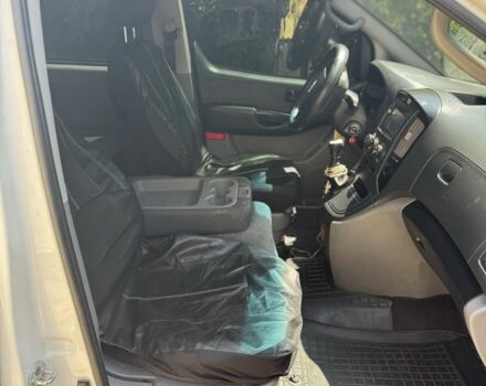 Хендай Н1 (Старекс) 2011 в Одессе на Automoto.ua Белый Хендай Н1 (Старекс), объемом двигателя 2.5 л и пробегом 285 тыс. км за 10500 $, фото 9 на Automoto.ua