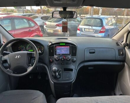 Хендай Н1 (Старекс) 2011 в Черкассах на Automoto.ua Белый Хендай Н1 (Старекс), объемом двигателя 2.5 л и пробегом 333 тыс. км за 9500 $, фото 7 на Automoto.ua