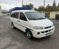 Белый Хендай Н1 (Старекс), объемом двигателя 2.5 л и пробегом 410 тыс. км за 3500 $, фото 3 на Automoto.ua
