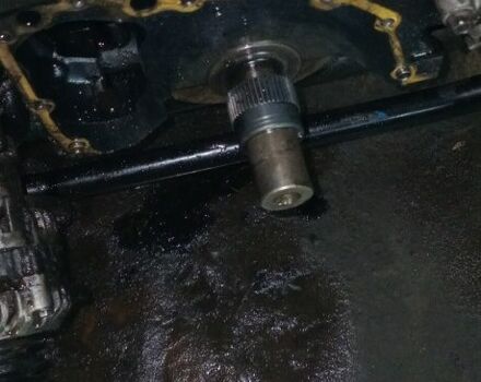 Белый Хендай Н1 (Старекс), объемом двигателя 2.5 л и пробегом 5 тыс. км за 3200 $, фото 11 на Automoto.ua