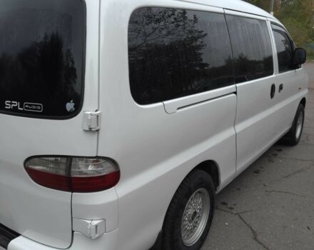 Білий Хендай Н1 (Старекс), об'ємом двигуна 2.5 л та пробігом 370 тис. км за 6000 $, фото 2 на Automoto.ua