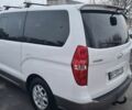Белый Хендай Н1 (Старекс), объемом двигателя 2.5 л и пробегом 85 тыс. км за 17000 $, фото 3 на Automoto.ua