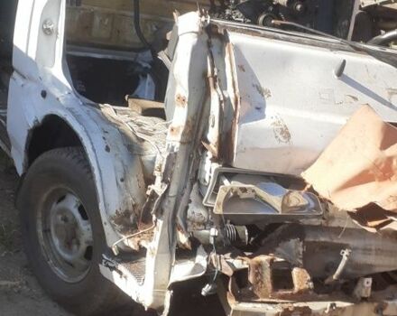 Белый Хендай Н1 (Старекс), объемом двигателя 2.5 л и пробегом 200 тыс. км за 2602 $, фото 19 на Automoto.ua