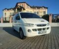 Белый Хендай Н1 (Старекс), объемом двигателя 2.5 л и пробегом 250 тыс. км за 4999 $, фото 1 на Automoto.ua