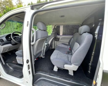 Білий Хендай Н1 (Старекс), об'ємом двигуна 2.5 л та пробігом 270 тис. км за 7200 $, фото 12 на Automoto.ua