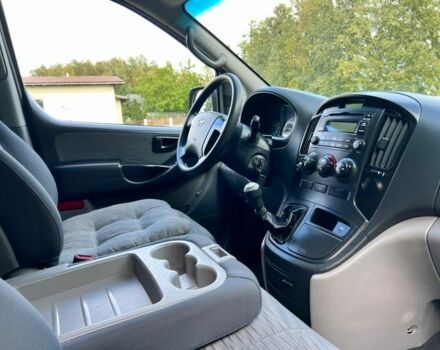 Білий Хендай Н1 (Старекс), об'ємом двигуна 2.5 л та пробігом 270 тис. км за 7200 $, фото 22 на Automoto.ua
