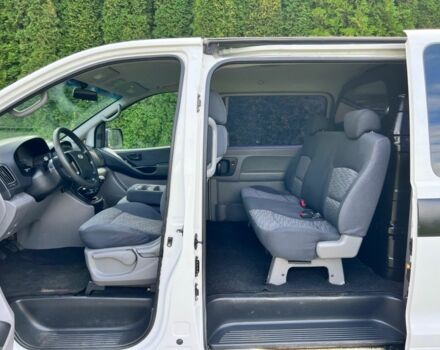 Білий Хендай Н1 (Старекс), об'ємом двигуна 2.5 л та пробігом 270 тис. км за 7200 $, фото 9 на Automoto.ua