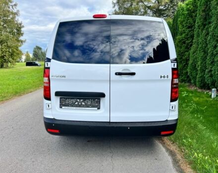 Білий Хендай Н1 (Старекс), об'ємом двигуна 2.5 л та пробігом 270 тис. км за 7200 $, фото 4 на Automoto.ua