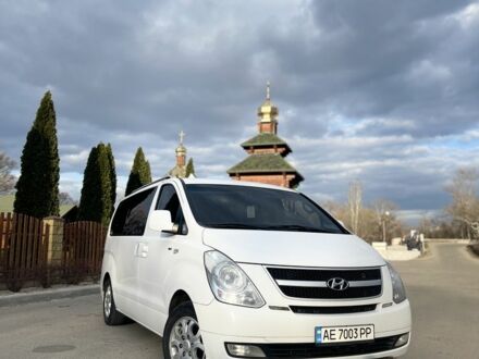 Хендай Н1 (Старекс) 2008 в Днепре (Днепропетровске) на Automoto.ua Белый Хендай Н1 (Старекс), объемом двигателя 2.5 л и пробегом 323 тыс. км за 8500 $, фото 1 на Automoto.ua