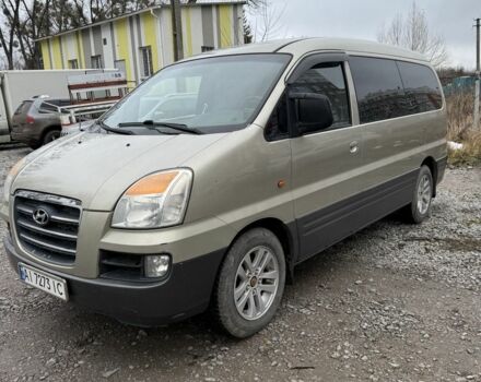 Бежевий Хендай Н1 (Старекс), об'ємом двигуна 2.5 л та пробігом 158 тис. км за 4700 $, фото 21 на Automoto.ua