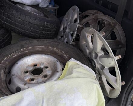 Бежевий Хендай Н1 (Старекс), об'ємом двигуна 2.5 л та пробігом 158 тис. км за 4700 $, фото 9 на Automoto.ua