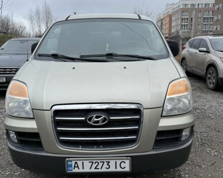 Бежевий Хендай Н1 (Старекс), об'ємом двигуна 2.5 л та пробігом 158 тис. км за 4700 $, фото 1 на Automoto.ua