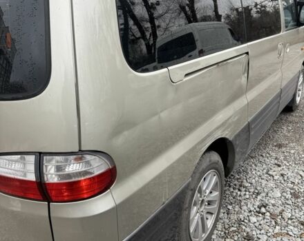 Бежевий Хендай Н1 (Старекс), об'ємом двигуна 2.5 л та пробігом 158 тис. км за 4700 $, фото 12 на Automoto.ua