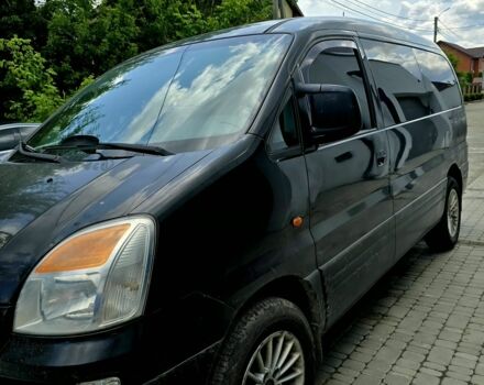 Черный Хендай Н1 (Старекс), объемом двигателя 2.4 л и пробегом 255 тыс. км за 6500 $, фото 3 на Automoto.ua