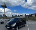 Чорний Хендай Н1 (Старекс), об'ємом двигуна 2.5 л та пробігом 220 тис. км за 14900 $, фото 6 на Automoto.ua