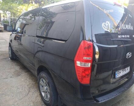 Черный Хендай Н1 (Старекс), объемом двигателя 2.5 л и пробегом 260 тыс. км за 13950 $, фото 6 на Automoto.ua