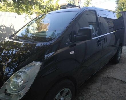 Черный Хендай Н1 (Старекс), объемом двигателя 2.5 л и пробегом 260 тыс. км за 13950 $, фото 10 на Automoto.ua