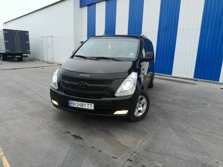 Чорний Хендай Н1 (Старекс), об'ємом двигуна 2.5 л та пробігом 319 тис. км за 10500 $, фото 1 на Automoto.ua