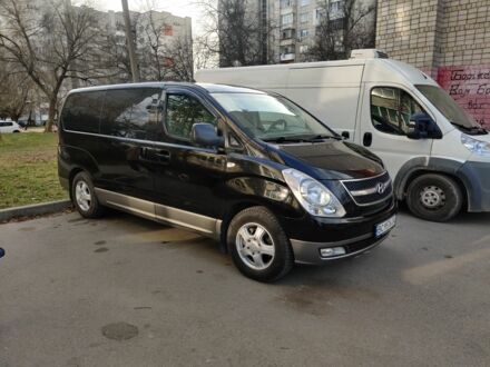 Хендай Н1 (Старекс) 2010 у Львові на Automoto.ua Чорний Хендай Н1 (Старекс), об'ємом двигуна 2.5 л та пробігом 229 тис. км за 11700 $, фото 1 на Automoto.ua