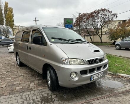 Сірий Хендай Н1 (Старекс), об'ємом двигуна 2.5 л та пробігом 192 тис. км за 5200 $, фото 15 на Automoto.ua