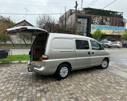 Сірий Хендай Н1 (Старекс), об'ємом двигуна 2.5 л та пробігом 192 тис. км за 5200 $, фото 8 на Automoto.ua