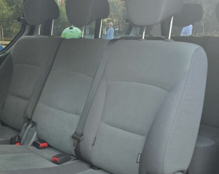 Серый Хендай Н1 (Старекс), объемом двигателя 2.5 л и пробегом 237 тыс. км за 13200 $, фото 5 на Automoto.ua