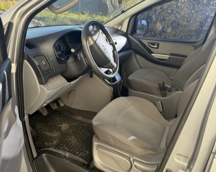 Сірий Хендай Н1 (Старекс), об'ємом двигуна 2.5 л та пробігом 151 тис. км за 12500 $, фото 8 на Automoto.ua