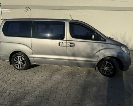 Сірий Хендай Н1 (Старекс), об'ємом двигуна 2.5 л та пробігом 151 тис. км за 12500 $, фото 5 на Automoto.ua