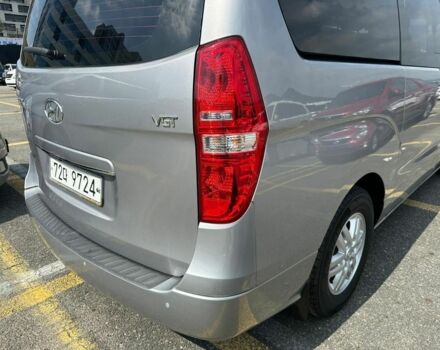 Серый Хендай Н1 (Старекс), объемом двигателя 2.5 л и пробегом 196 тыс. км за 14500 $, фото 10 на Automoto.ua