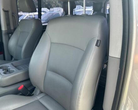 Серый Хендай Н1 (Старекс), объемом двигателя 2.5 л и пробегом 196 тыс. км за 14500 $, фото 13 на Automoto.ua