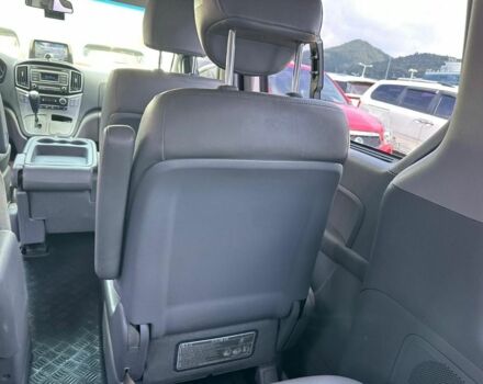 Серый Хендай Н1 (Старекс), объемом двигателя 2.5 л и пробегом 196 тыс. км за 14500 $, фото 21 на Automoto.ua