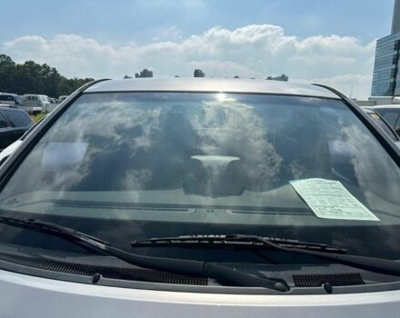 Серый Хендай Н1 (Старекс), объемом двигателя 2.5 л и пробегом 196 тыс. км за 14500 $, фото 2 на Automoto.ua