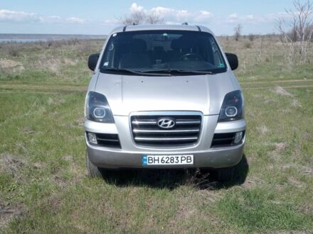 Хендай Н1 (Старекс) 2006 в Одессе на Automoto.ua Серый Хендай Н1 (Старекс), объемом двигателя 2.5 л и пробегом 265 тыс. км за 8800 $, фото 1 на Automoto.ua