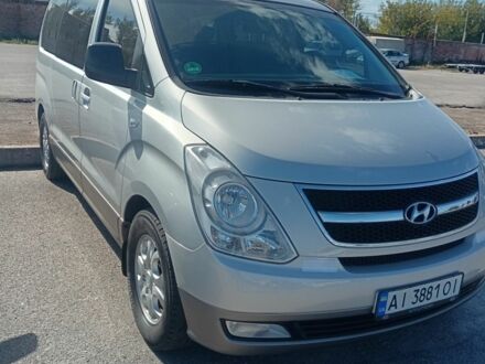 Хендай Н1 (Старекс) 2008 у Белой Церкве на Automoto.ua Сірий Хендай Н1 (Старекс), об'ємом двигуна 2.5 л та пробігом 263 тис. км за 8500 $, фото 1 на Automoto.ua