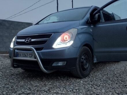 Хендай Н1 (Старекс) 2008 в Каменце-Подольском на Automoto.ua Серый Хендай Н1 (Старекс), объемом двигателя 2.5 л и пробегом 344 тыс. км за 7600 $, фото 1 на Automoto.ua