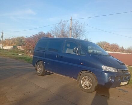 Синий Хендай Н1 (Старекс), объемом двигателя 2.5 л и пробегом 287 тыс. км за 3000 $, фото 2 на Automoto.ua