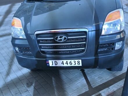 Хендай Н1 (Старекс) 2007 в Бериславе на Automoto.ua Синий Хендай Н1 (Старекс), объемом двигателя 2.5 л и пробегом 173 тыс. км за 3500 $, фото 1 на Automoto.ua