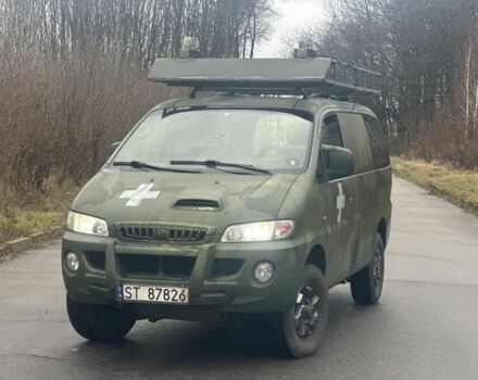 Зеленый Хендай Н1 (Старекс), объемом двигателя 2.5 л и пробегом 223 тыс. км за 4700 $, фото 1 на Automoto.ua