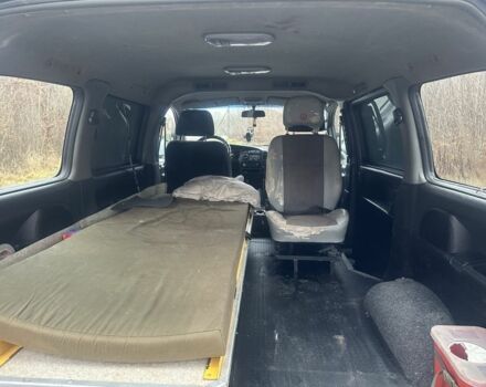 Зеленый Хендай Н1 (Старекс), объемом двигателя 2.5 л и пробегом 223 тыс. км за 4700 $, фото 7 на Automoto.ua