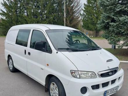 Хендай Н1 вант. 2004 у Рівному на Automoto.ua Білий Хендай Н1 вант., об'ємом двигуна 2.5 л та пробігом 281 тис. км за 4500 $, фото 1 на Automoto.ua